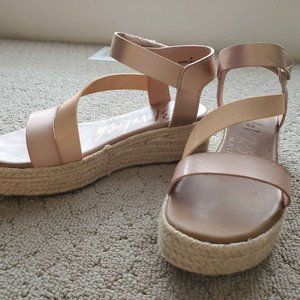 Blowfish espadrille platform